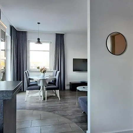 アパート Copernicus Park Centrum スウプスク